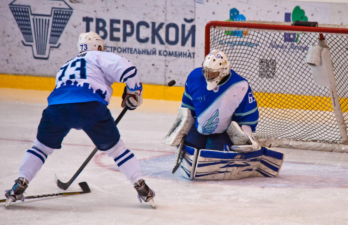 Дуэль лидеров турнирной таблицы выиграл ТХК