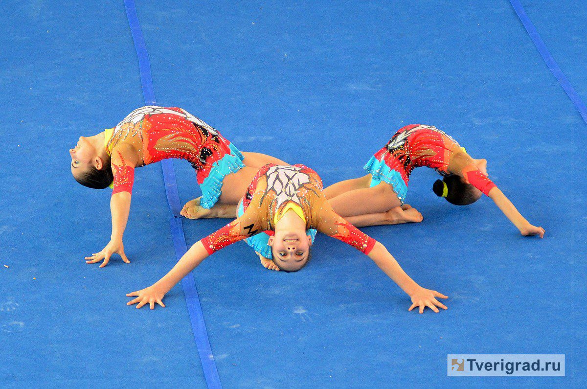 В Твери прошли традиционные соревнования по спортивной акробатике «Кубок Нечерноземья»
