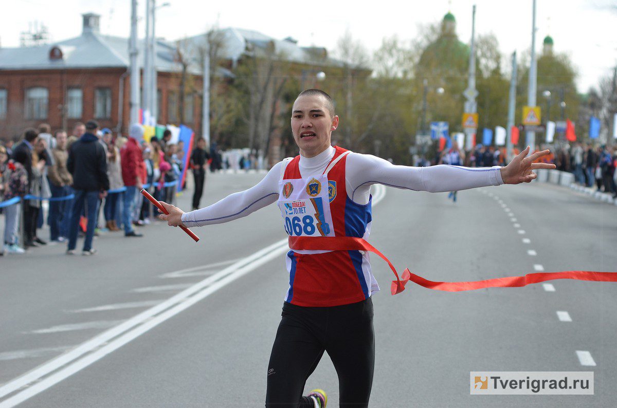 В Твери прошла традиционная легкоатлетическая эстафета
