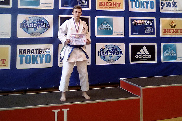 Каратисты Твери завоевали три медали в Пензе