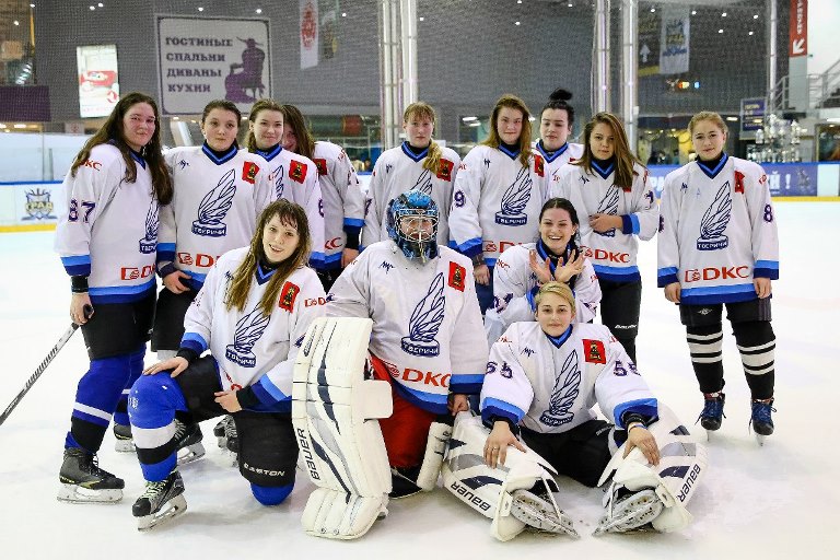 "Тверские тигрицы" заняли третье место в первенстве Московской области по хоккею
