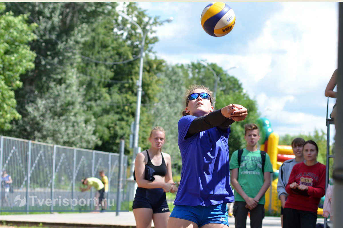 Игры на песке: чемпионат Твери по пляжному волейболу