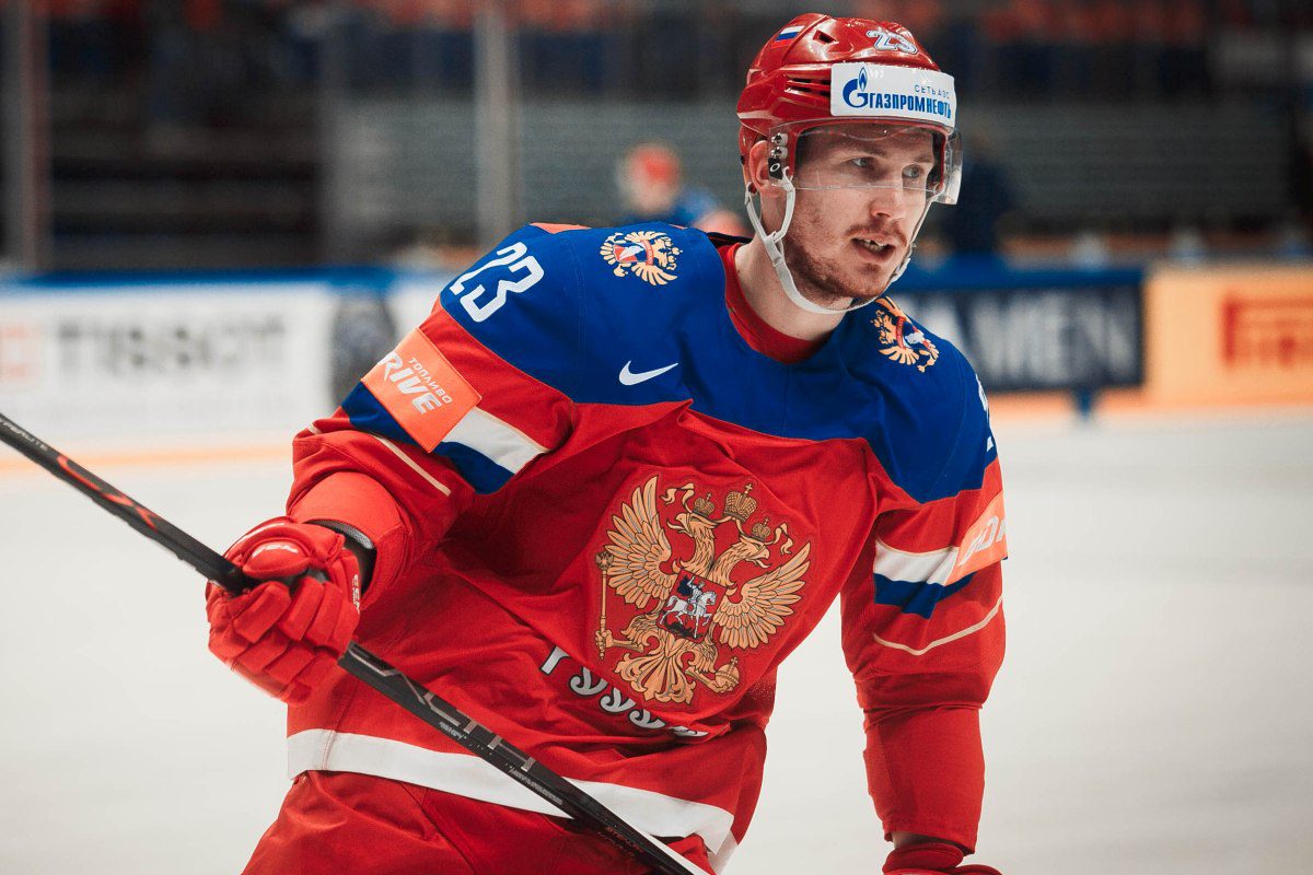 Тверской хоккеист Роман Любимов вернулся из НХЛ в ЦСКА