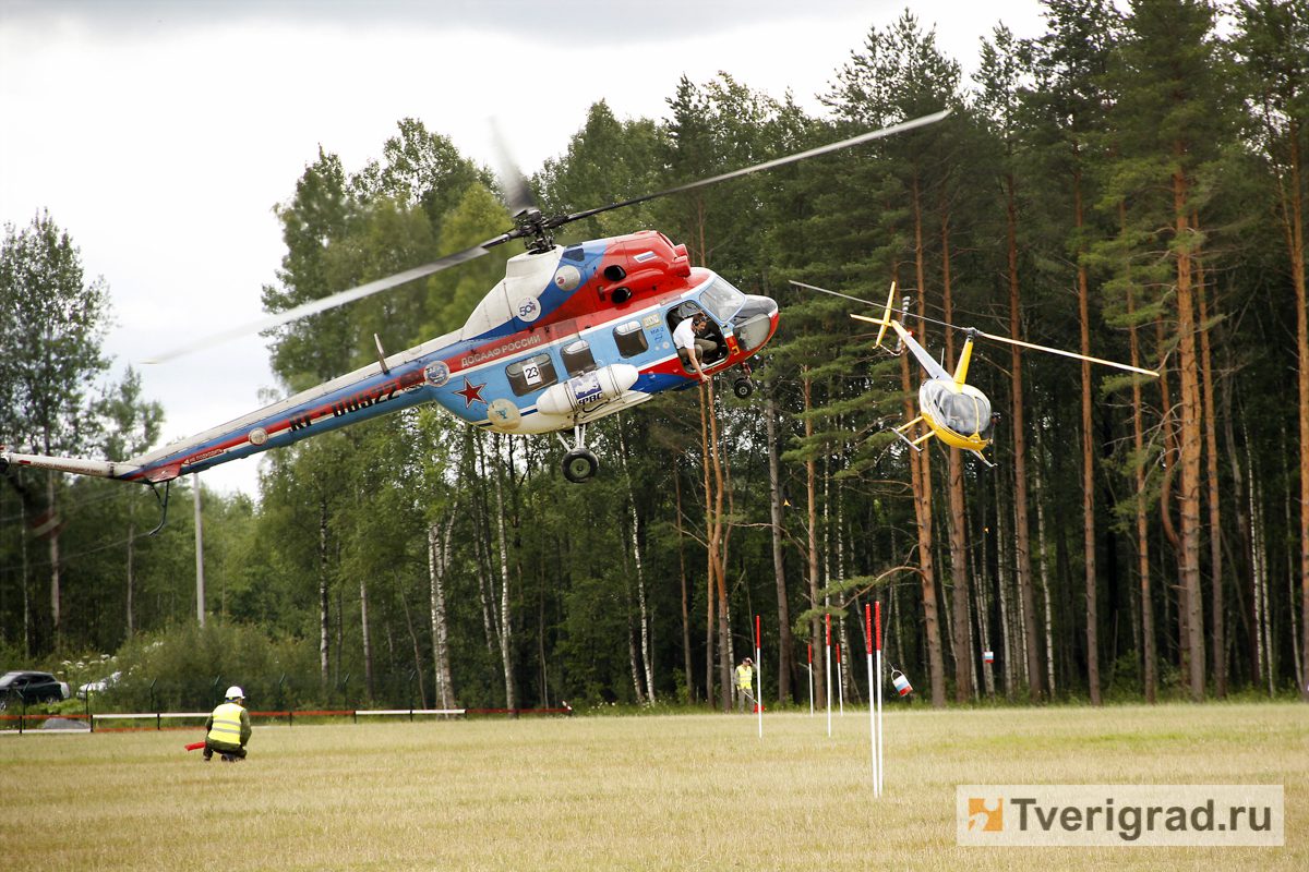 Кубок мира по вертолетному спорту завершился в Тверской области танцами в небе