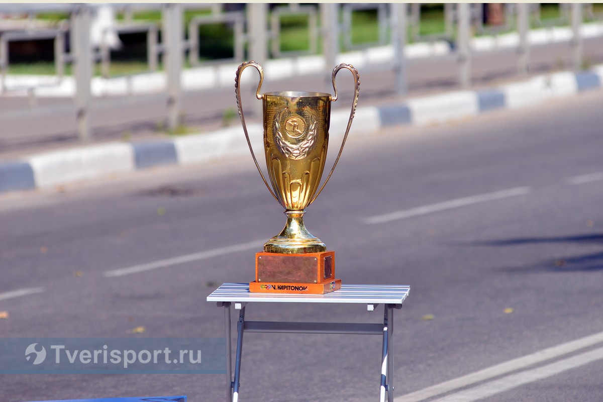 Гонщики Санкт-Петербурга и Самары выиграли в Твери золото России в критериуме