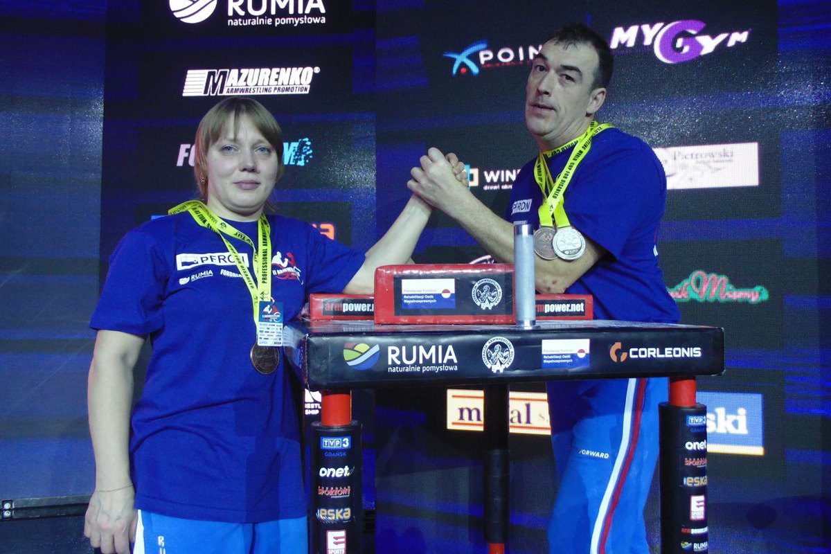 Елена Зинятуллина представит Тверскую область на чемпионате мира по армрестлингу