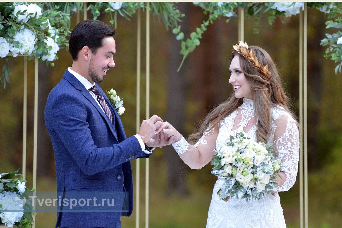 Царская свадьба на Княжьей речке: Первухин и Черезова поженились в лесу