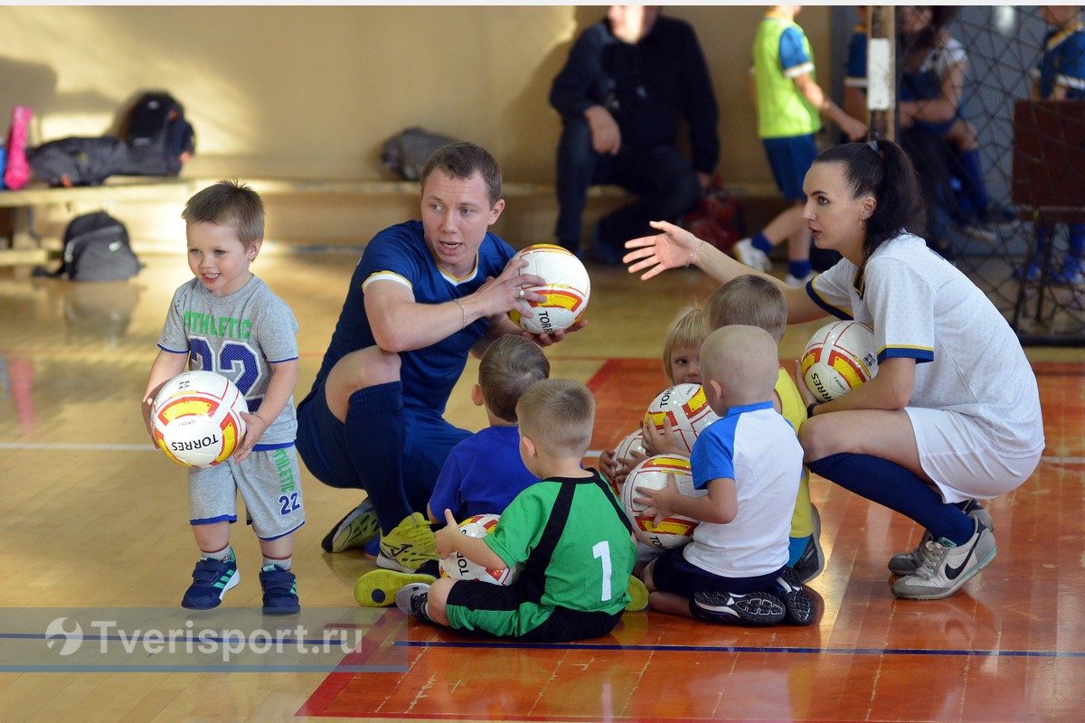 В Твери открылась международная детская футбольная школа «Юниор»