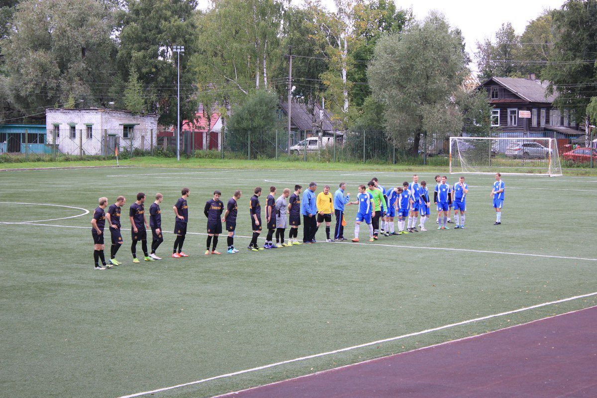 «Звезда» из Осташкова вышла в единоличные лидеры «золотого турнира»