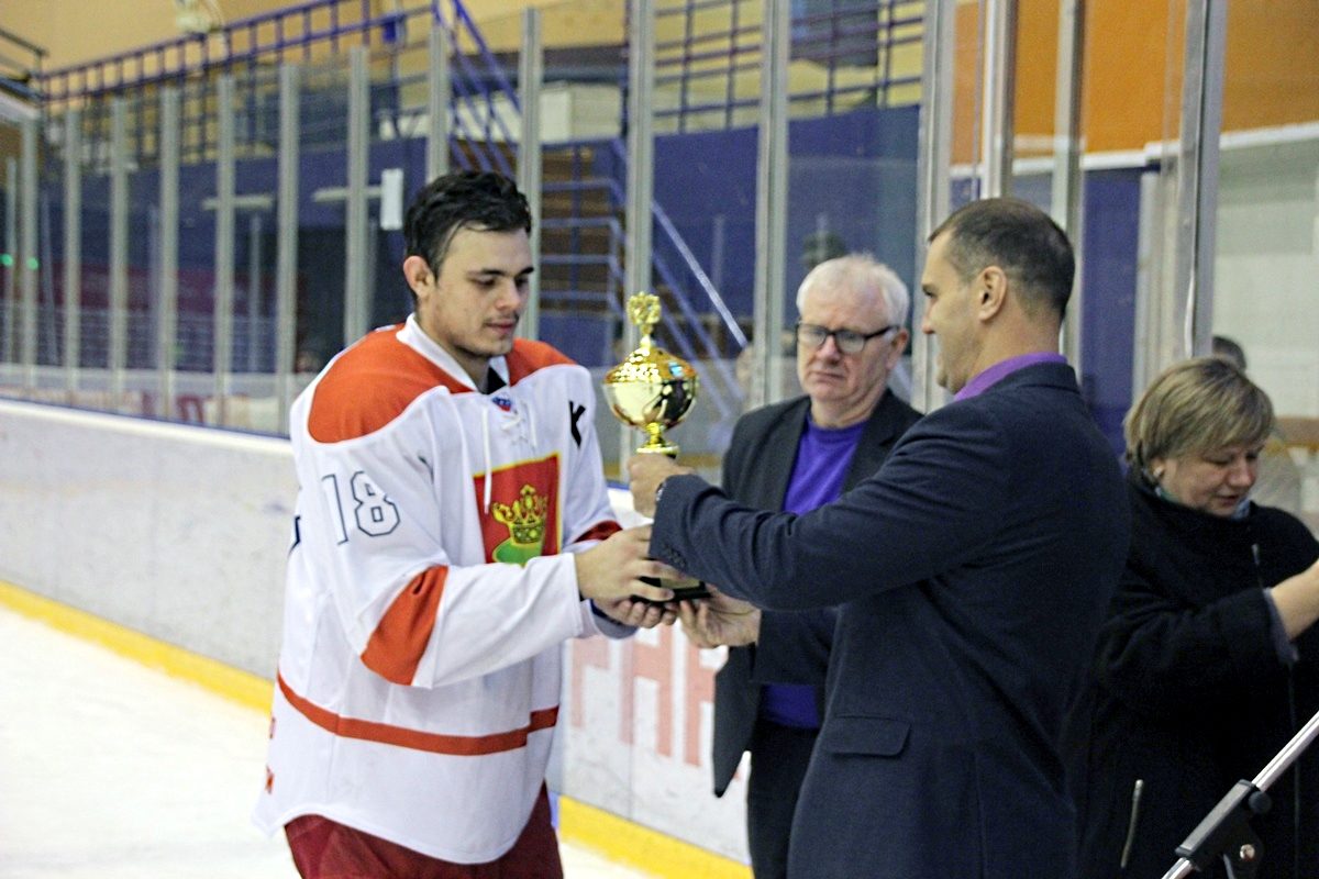 Тверские хоккеисты стали трехкратными чемпионами России