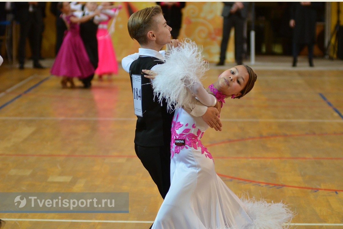 Танцоры Литвиненко и Рябикова собрали полный комплект медалей российского турнира