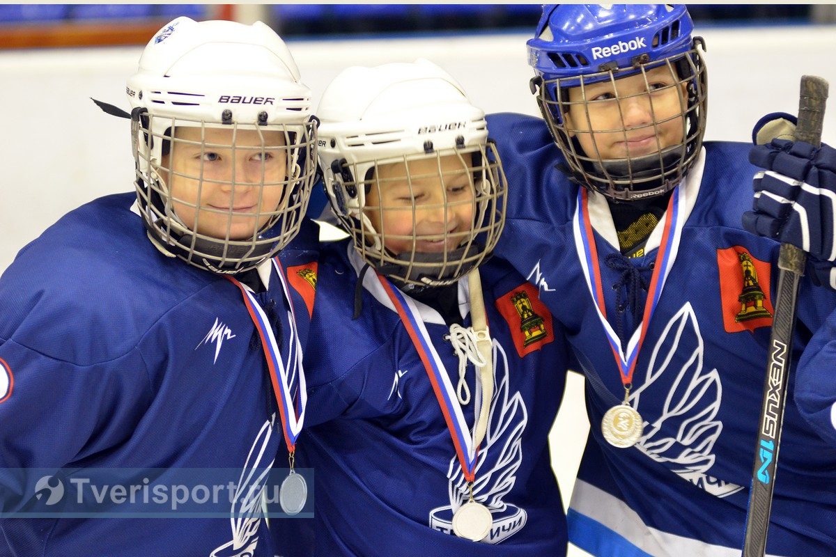 Тверские хоккеисты стали серебряными призерами «Кубка памяти Урманчеева»