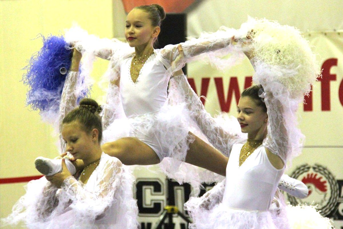 Кимрские мажоретки собрали большую коллекцию наград на международном турнире