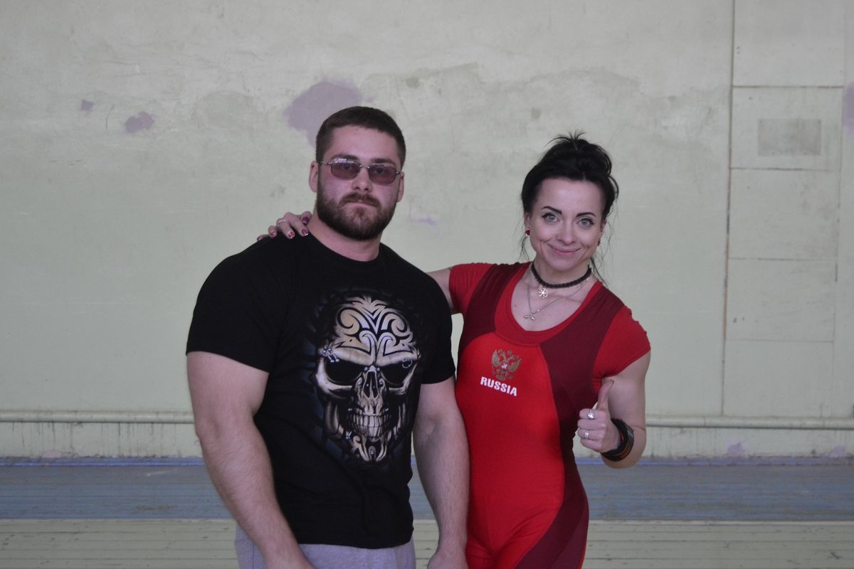 Антон Илясов и Екатерина Шумилова  – абсолютные чемпионы Тверской	области по пауэрлифтингу