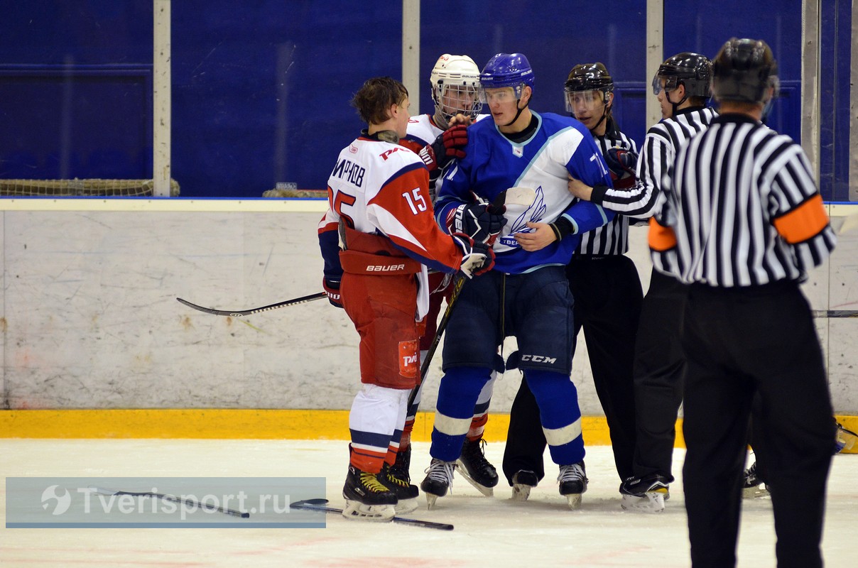 Массовая драка в матче «Тверичи» – «Локо-Юниор»