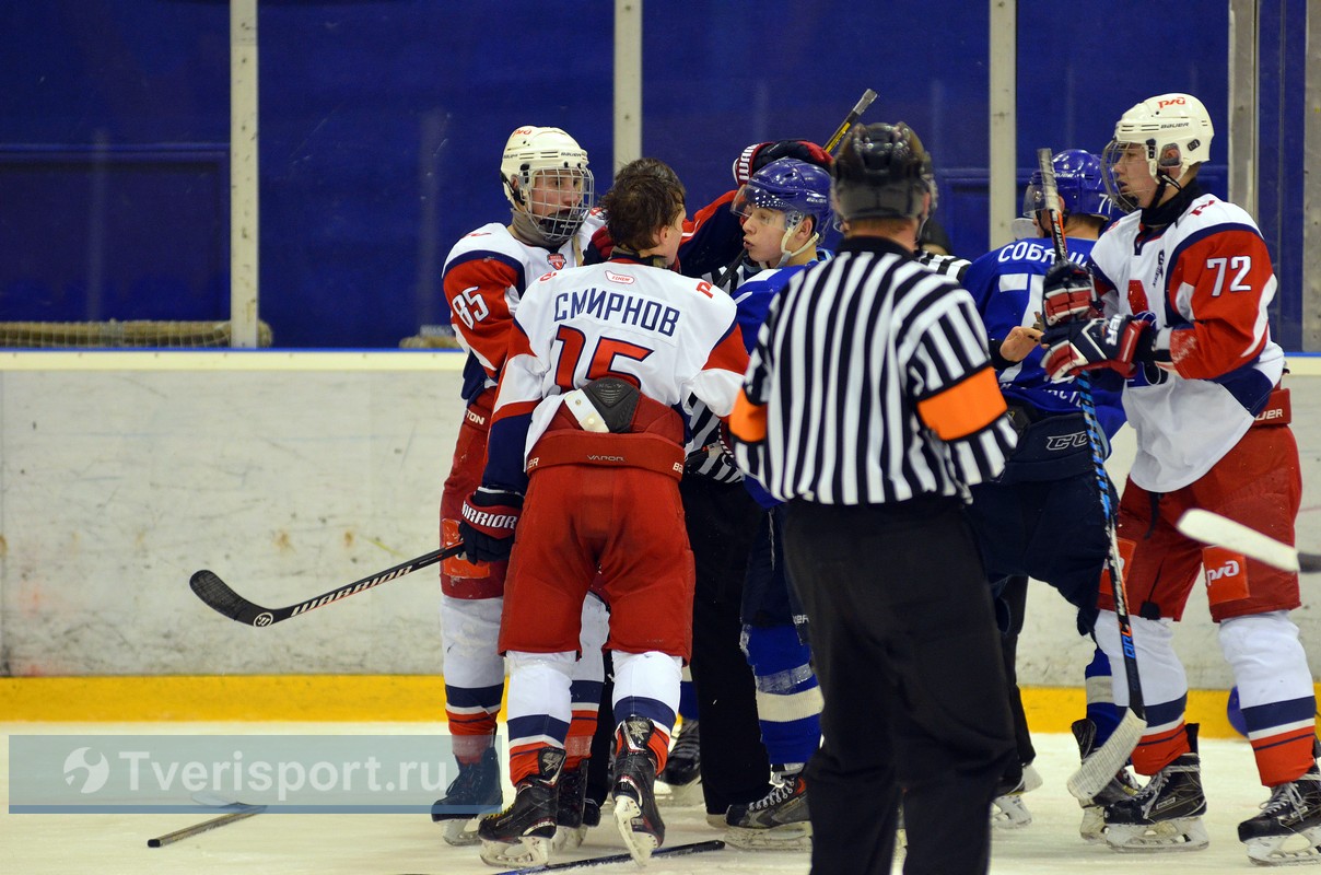 Массовая драка в матче «Тверичи» – «Локо-Юниор»