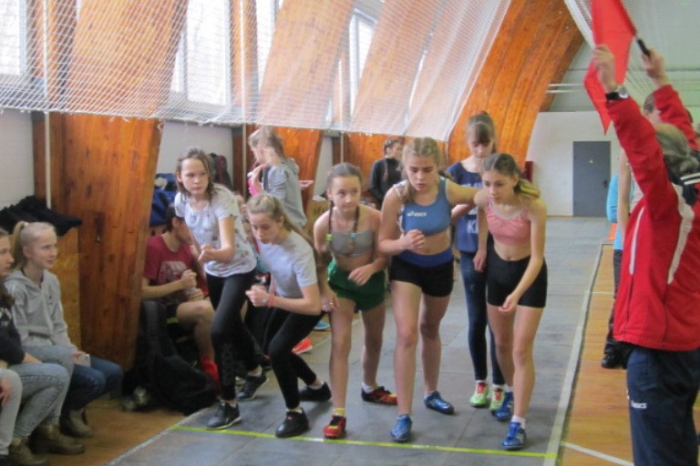 Легкоатлеты посвятили свои забеги Дню освобождения города Калинина