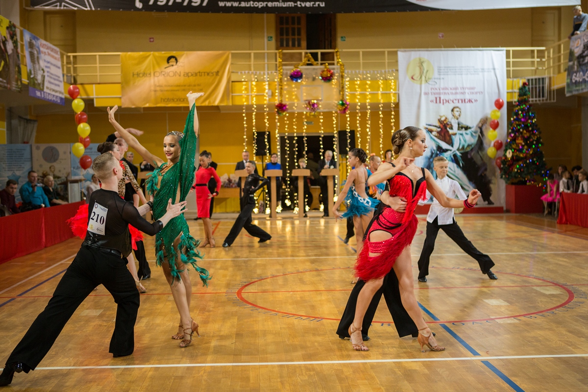 В Твери пройдет танцевально-спортивный праздник «В гостях у Деда Мороза»