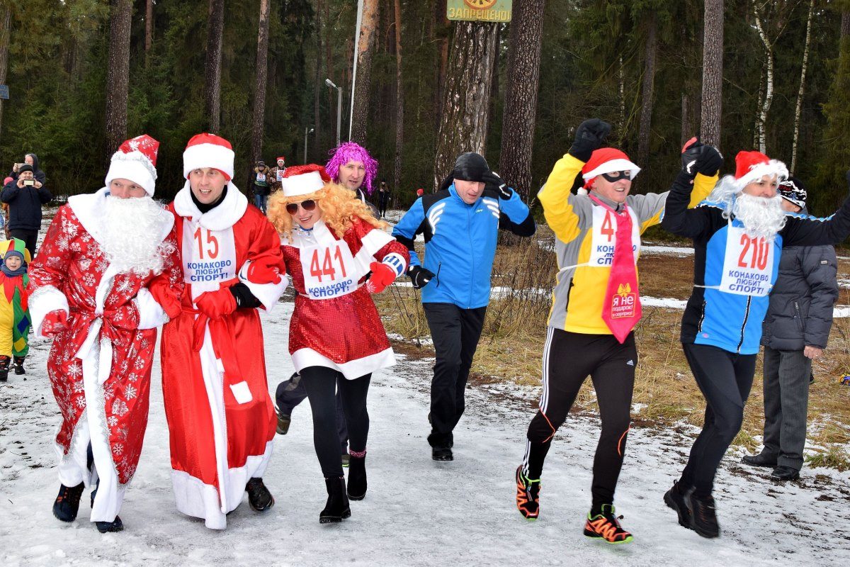 Наперегонки с Дедом Морозом: в Конаково Новый год встретили  на бегу