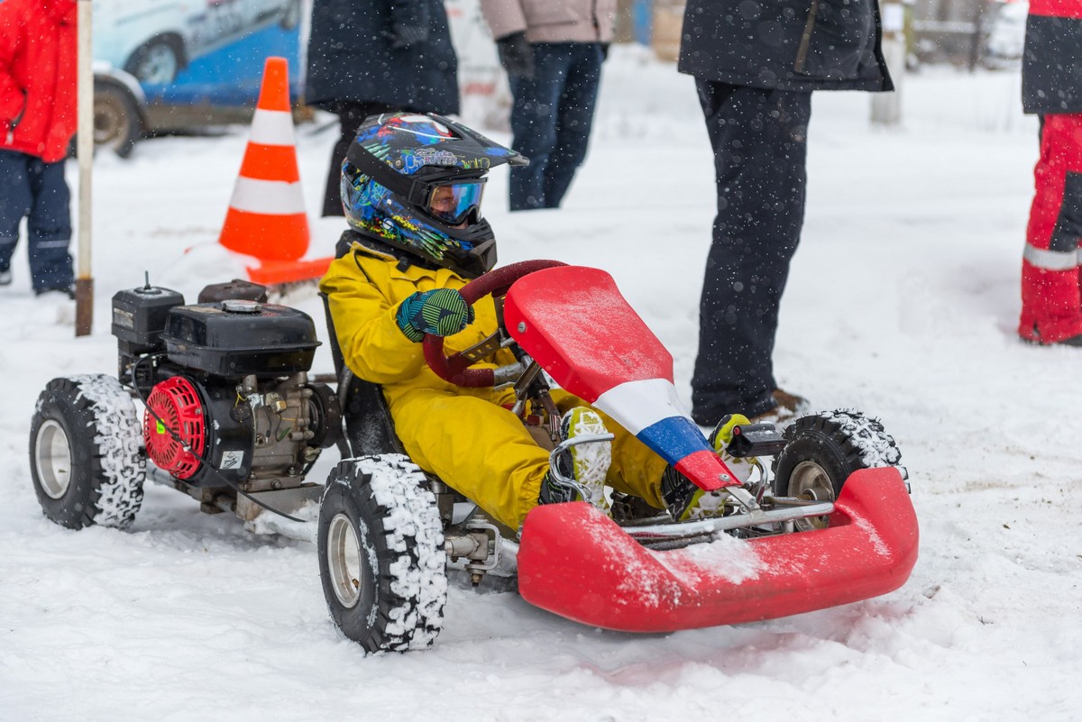 Тверские пилоты устроили гонку за призами ректора ТвГТУ