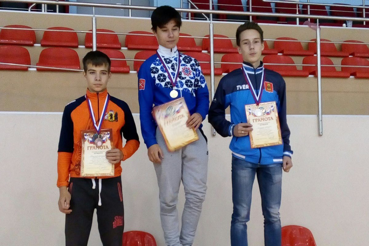 Тверская команда вышла в финал Всероссийской зимней спартакиады спортивных школ по шорт-треку