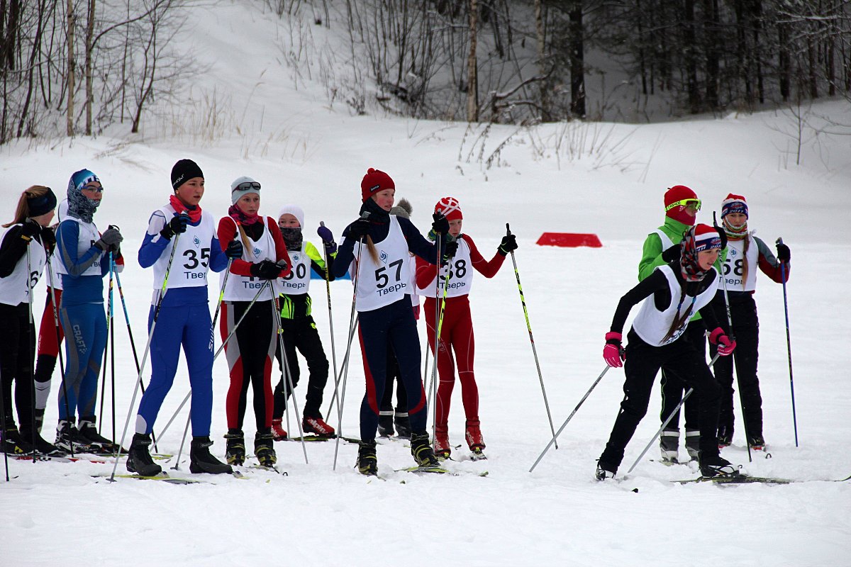 На Кубок губернатора: под Тверью состоялась премьера новых региональных соревнований по лыжным гонкам