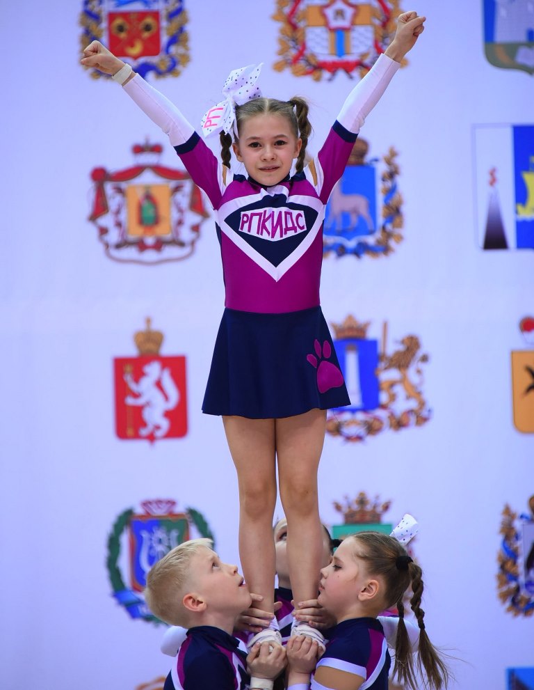 Тверские «Пантеры» собрали коллекцию наград всероссийской пробы по чир спорту