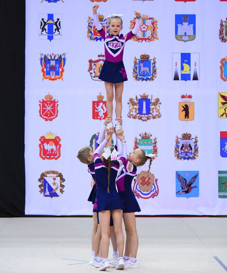 Тверские «Пантеры» собрали коллекцию наград всероссийской пробы по чир спорту