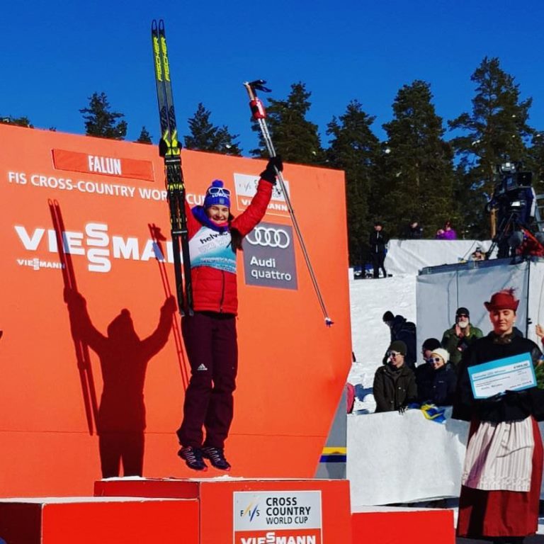 Тверская лыжница Наталья Непряева выиграла молодежный зачет Кубка мира