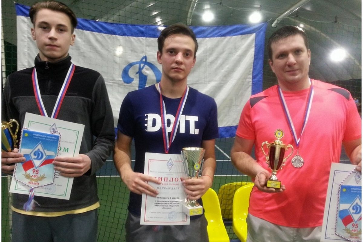 Алексей Глазунов и Алиса Хрусталева завоевали золото открытого турнира по теннису