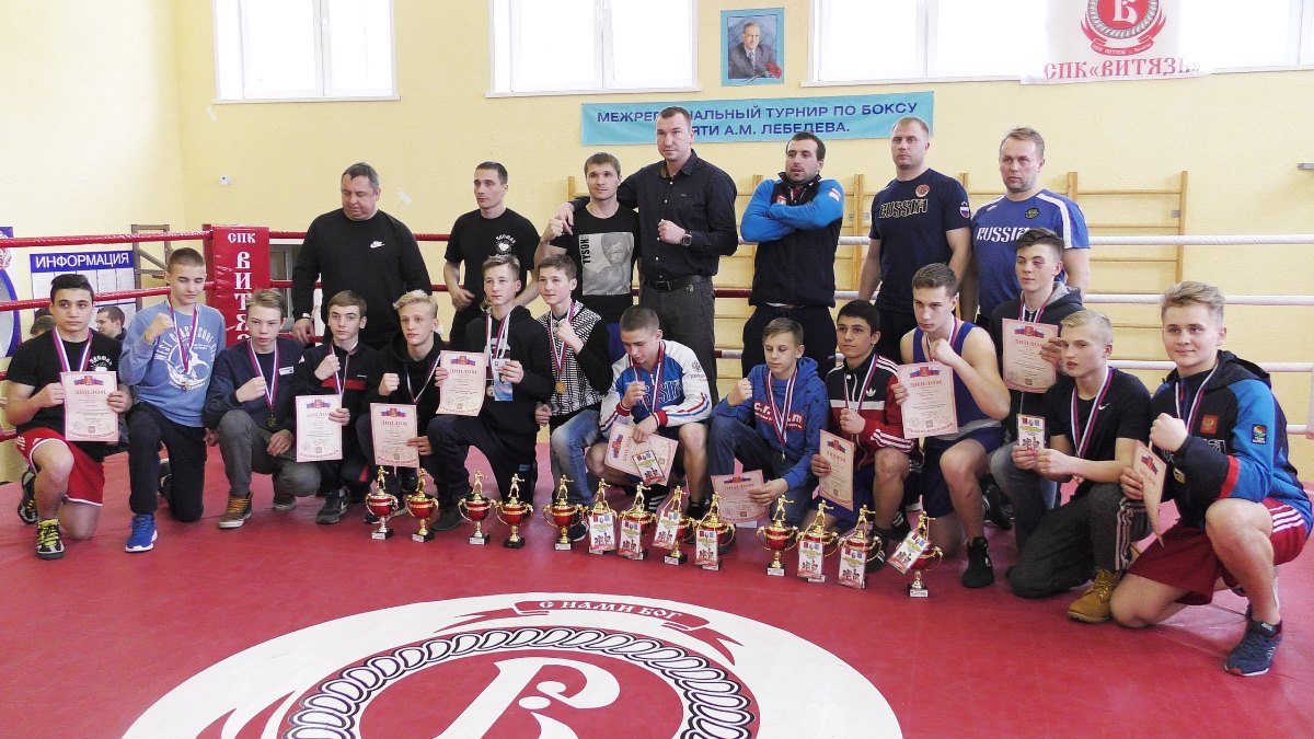 В Бологое прошли кулачные бои за золото области