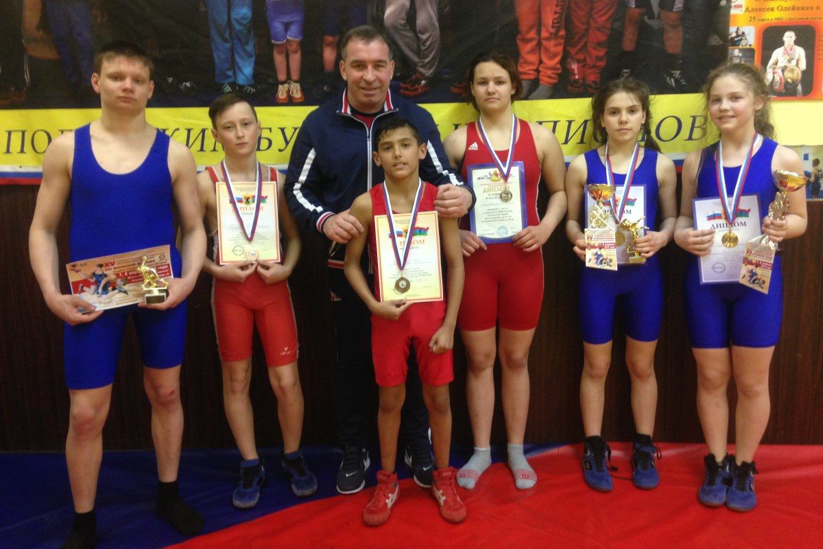 Борцы из Тверской области завоевали пять медалей чемпионата республики Карелия