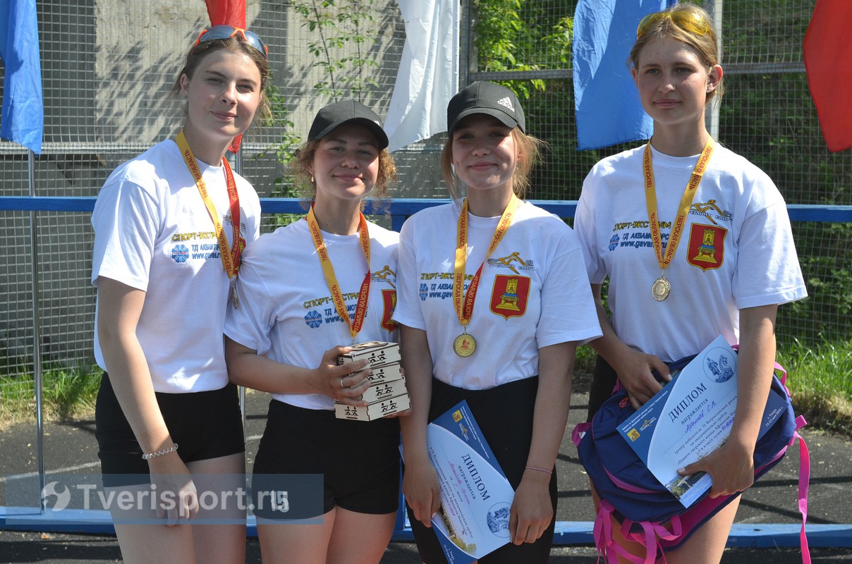 Тверские гребцы-академики завоевали шесть комплектов золотых медалей на домашней регате