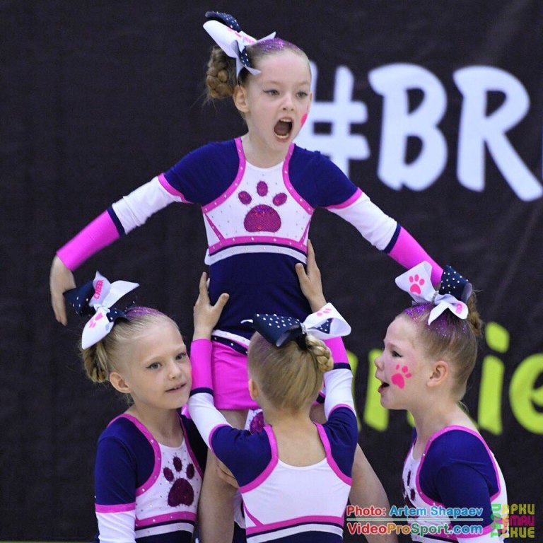 Тверские чирлидеры привезли серебряные медали с Черного моря