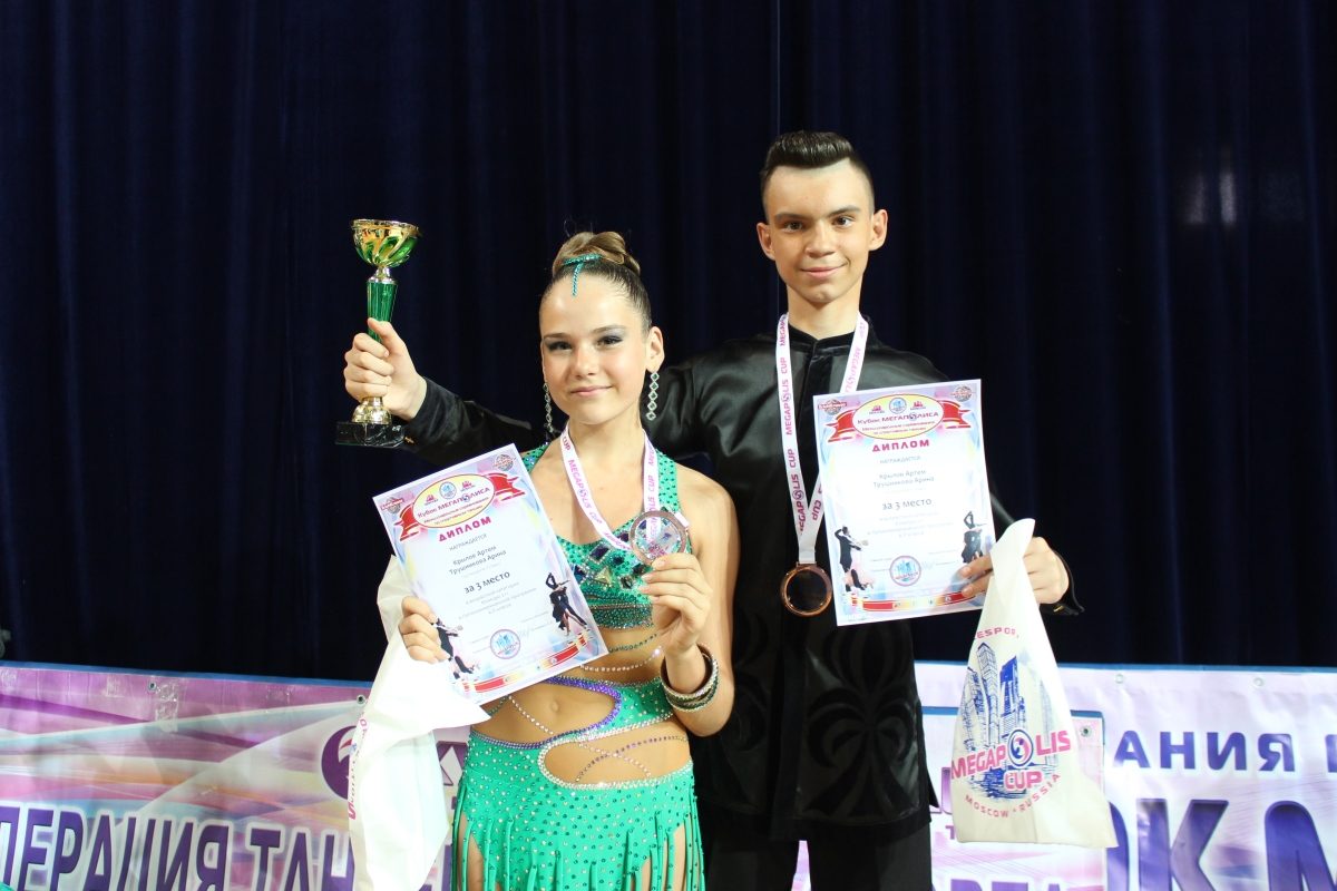 Тверские танцоры завоевали медали и кубки международного турнира