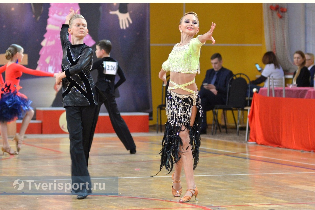 Тверские танцоры встретили лето на российском пьедестале почета