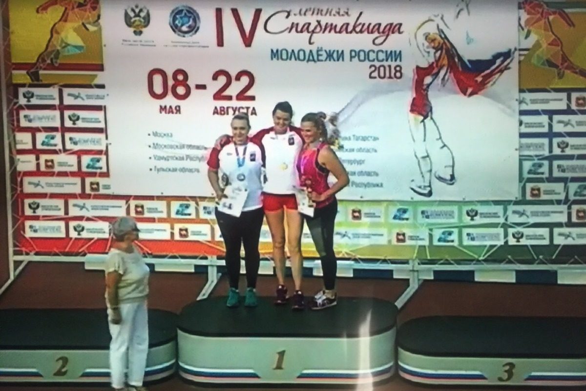 Алена Бугакова продолжила победную серию
