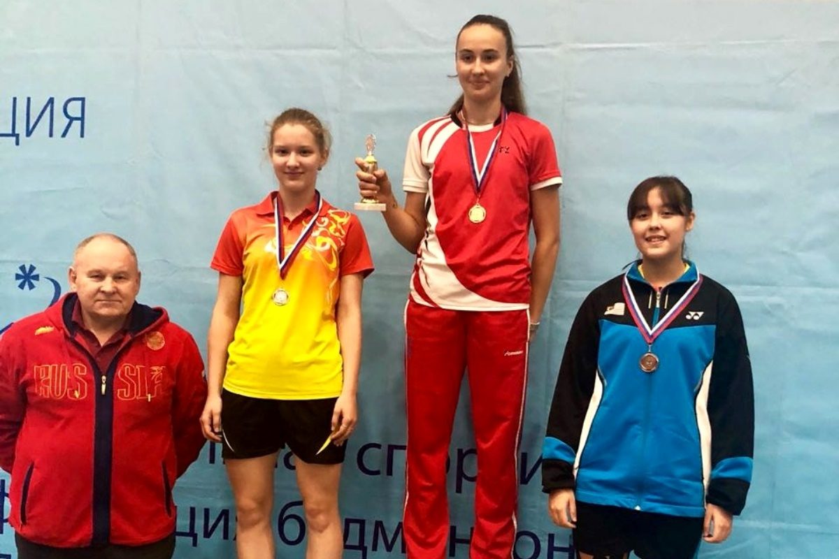 Анастасия Шаповалова завоевала две медали международного турнира по бадминтону