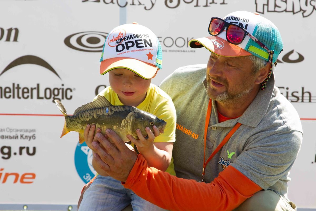Победитель рыболовного турнира «Адреналин.ru Open» в Тверской области получит миллион рублей