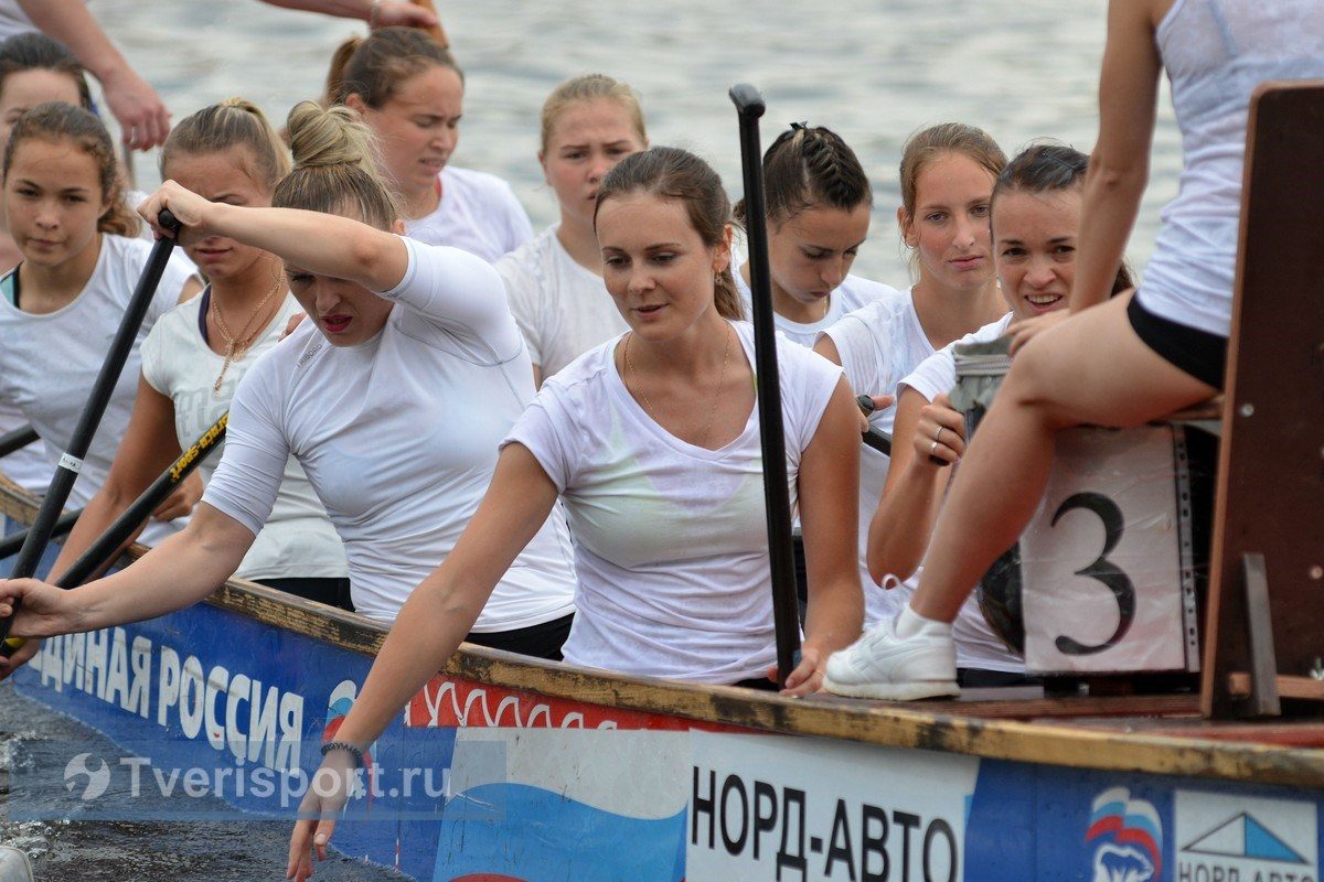 В Твери «Драконы» устроили гонки за кубок «Шторма»