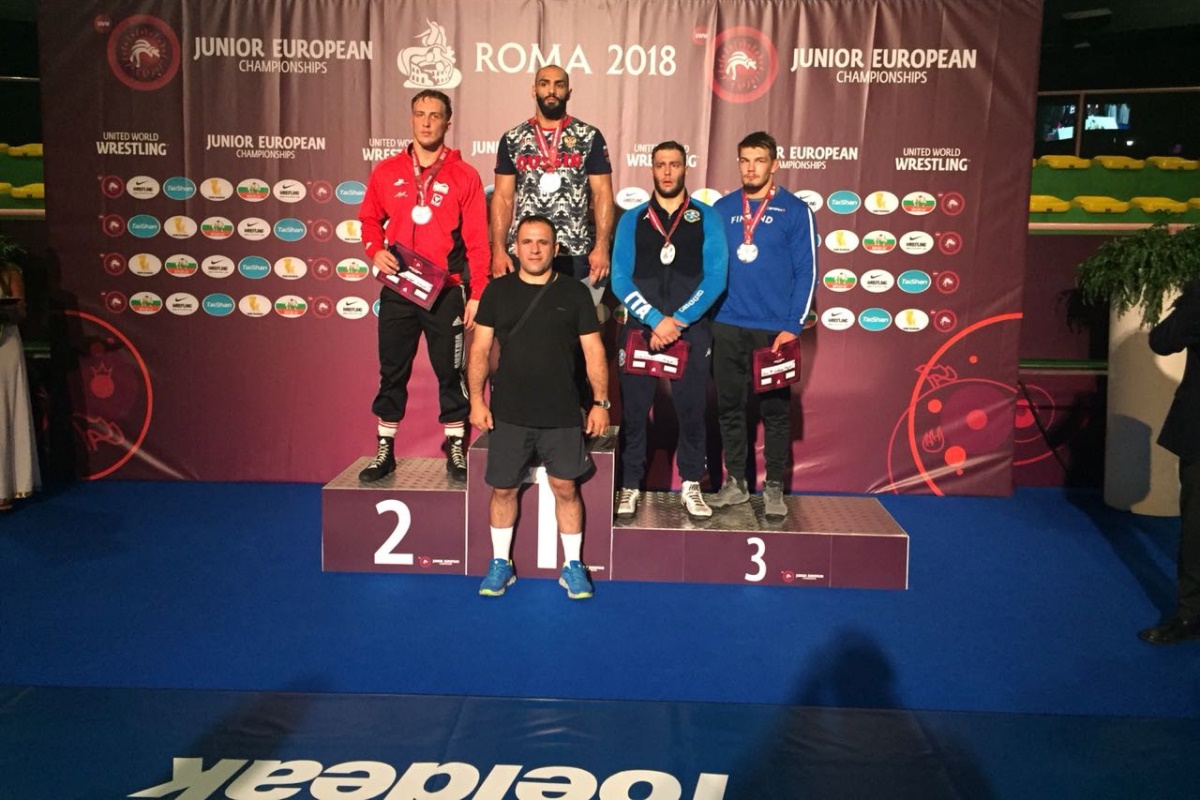 Артур Саргсян стал чемпионом Европы по греко-римской борьбе