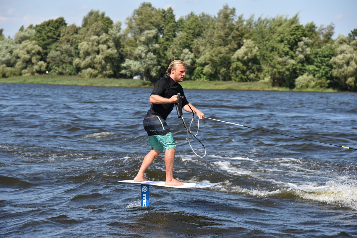 Surf True (40)