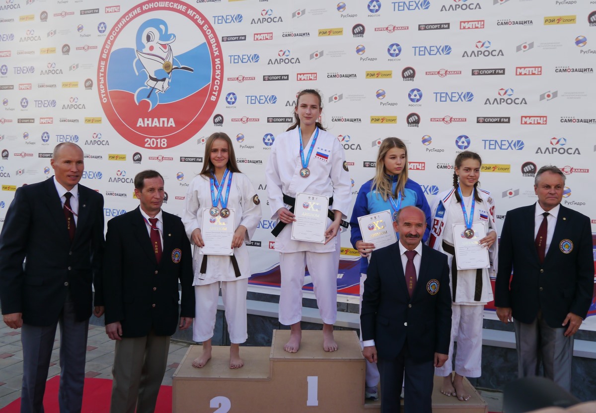 Каратистка из Тверской области стала абсолютной победительницей Всероссийских Игр боевых искусств