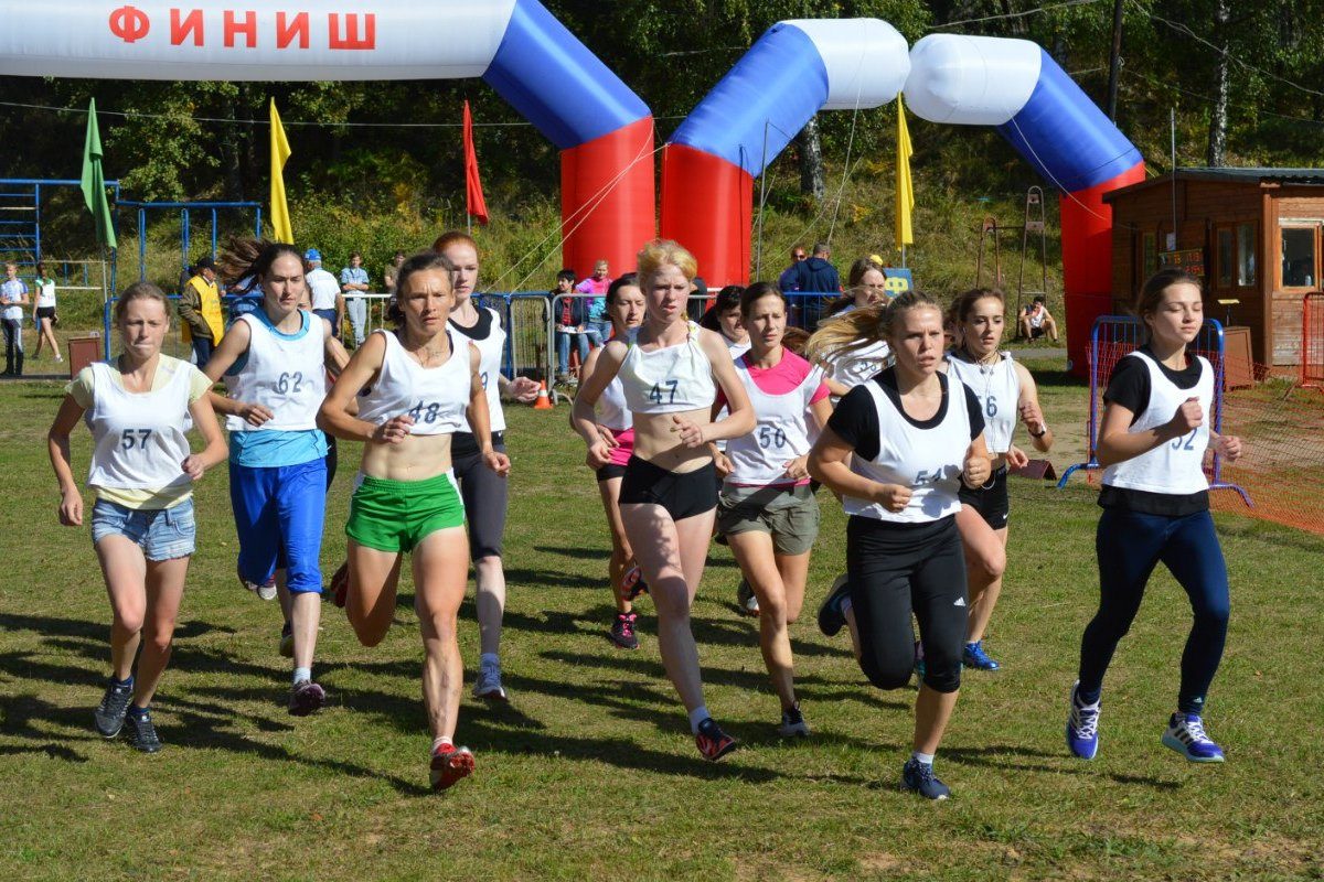 Тверские лыжники Соловьев и Микешина завоевали золото чемпионата области по кроссу