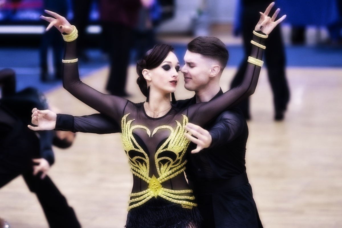 Тульские танцоры оказались лучшими в ЦФО.. База танцевальных спортсменов