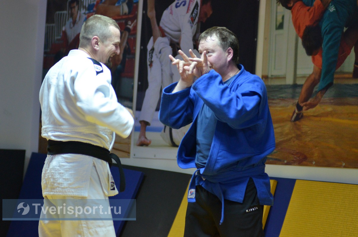 Легендарные чемпионы открыли в Твери клуб единоборств для будущих победителей