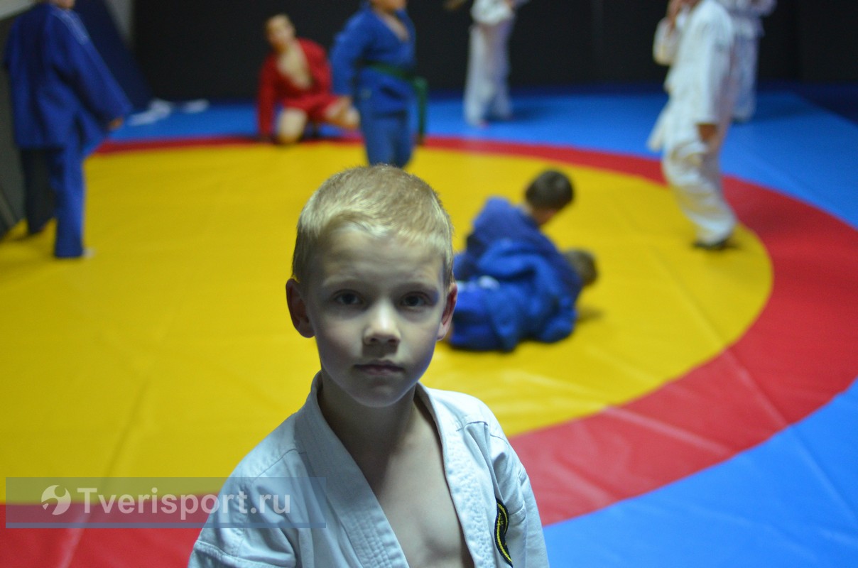 Легендарные чемпионы открыли в Твери клуб единоборств для будущих победителей