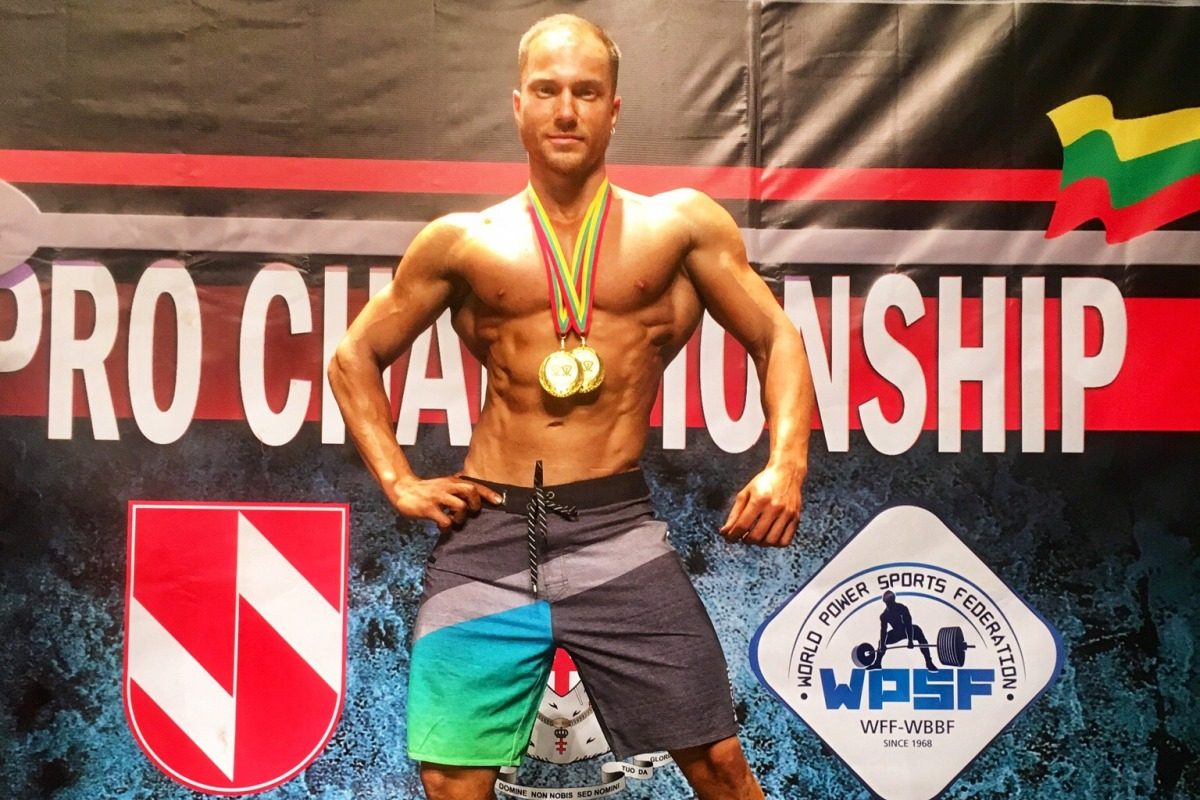 Тверской тренер стал чемпионом мира по пляжному бодибилдингу