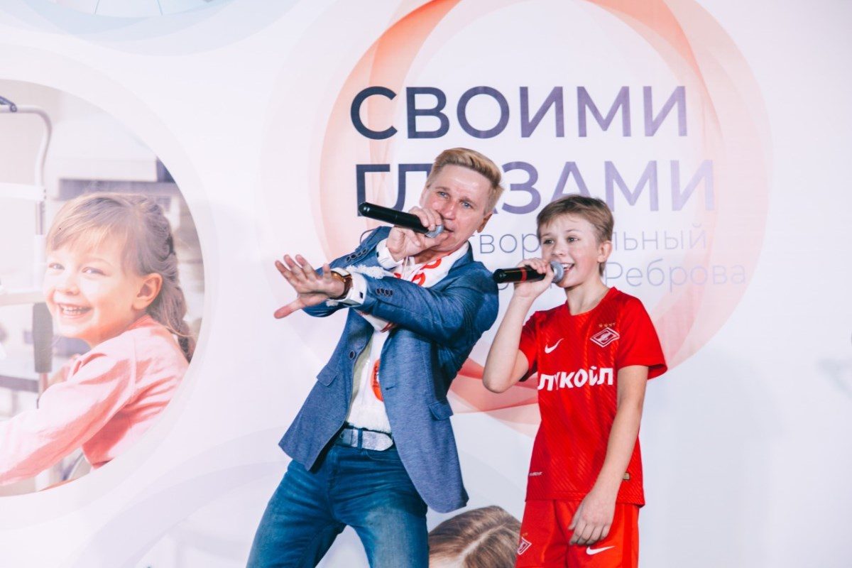 Юный тверской певец стал звездой благотворительного вечера, организованного ветеранами «Спартака» Юный тверской певец стал звездой благотворительного вечера, организованного ветеранами «Спартака»