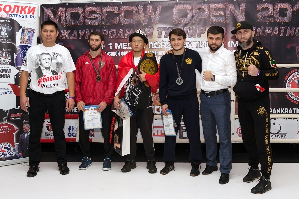 Тверской боец стал призером международного турнира по панкратиону